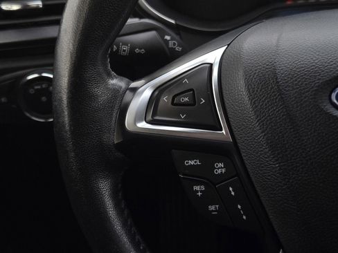 Used 2019 Ford Fusion Energi Titanium image 21