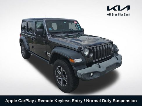 Used 2018 Jeep Wrangler Unlimited Sport S AWD/4WD image 1