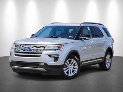 Used 2018 Ford Explorer XLT w/ Equipment Group 201A