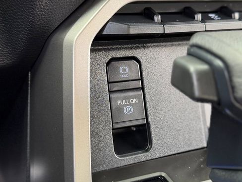 Used 2024 Toyota Tundra SR5 AWD/4WD image 13
