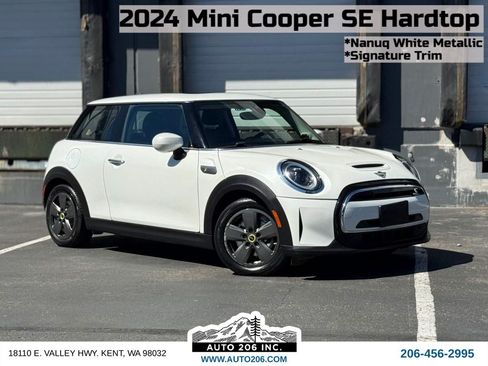 Used 2024 MINI Cooper SE FWD image 1