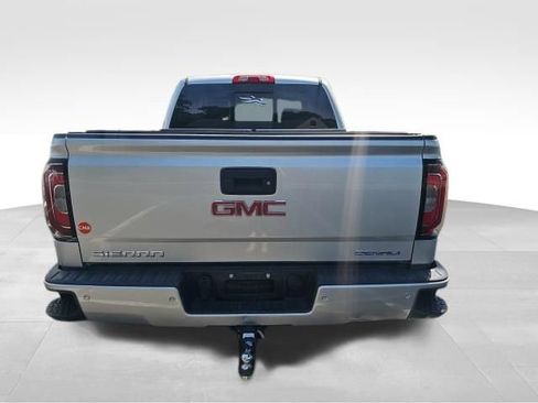 Used 2018 GMC Sierra 1500 Denali w/ Denali Ultimate Package AWD/4WD image 6