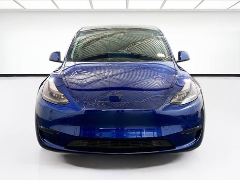 Used 2023 Tesla Model Y Performance AWD/4WD image 2