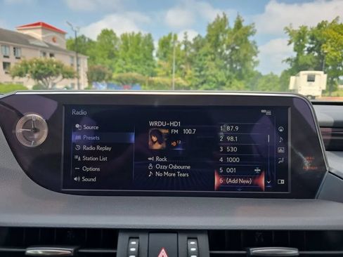 Used 2019 Lexus ES 350 w/ Premium Package FWD image 26