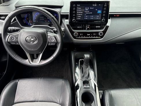 Used 2019 Toyota Corolla XSE image 26