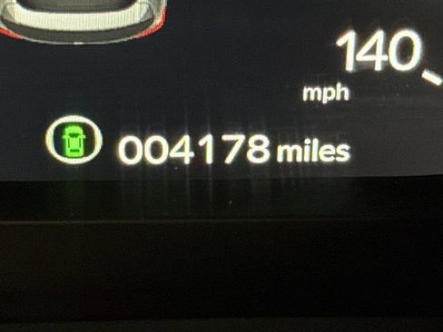 Used 2025 Honda Pilot Elite image 24