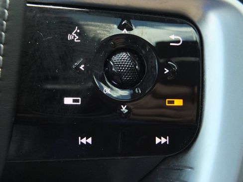 Used 2025 INFINITI QX80 Sensory AWD/4WD image 36