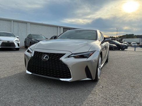Used 2023 Lexus IS 300 w/ Comfort Package image 2