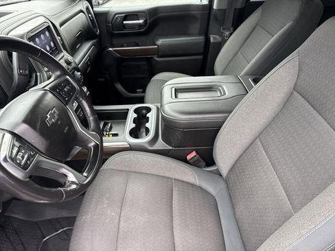 Used 2019 Chevrolet Silverado 1500 LT Trail Boss image 12