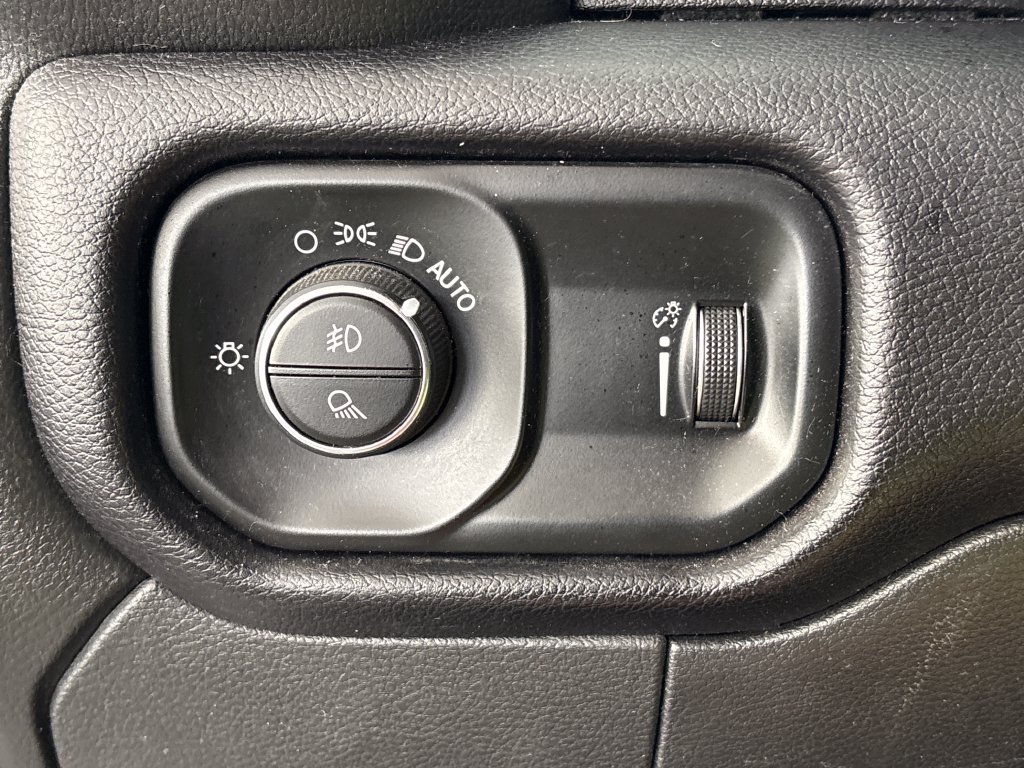 Used 2022 RAM 2500 Big Horn w/ Level 1 Equipment Group AWD/4WD image 47