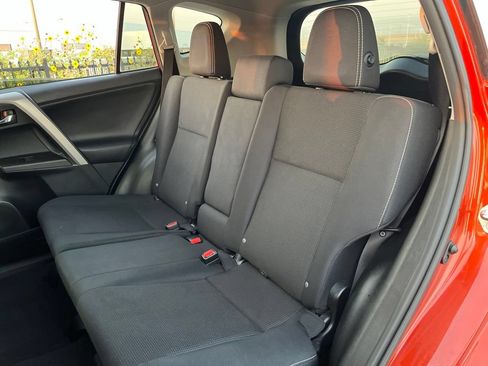 Used 2016 Toyota RAV4 XLE FWD image 26