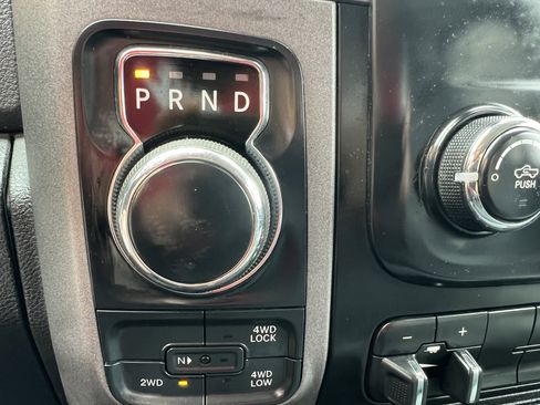 Used 2014 RAM 1500 Express AWD/4WD image 35