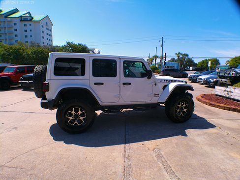 Used 2018 Jeep Wrangler Unlimited Rubicon image 5