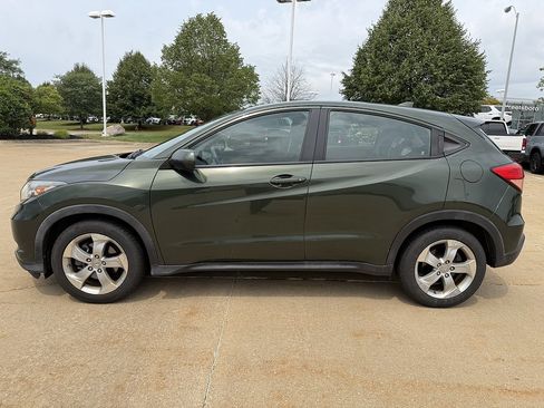 Used 2016 Honda HR-V LX image 3