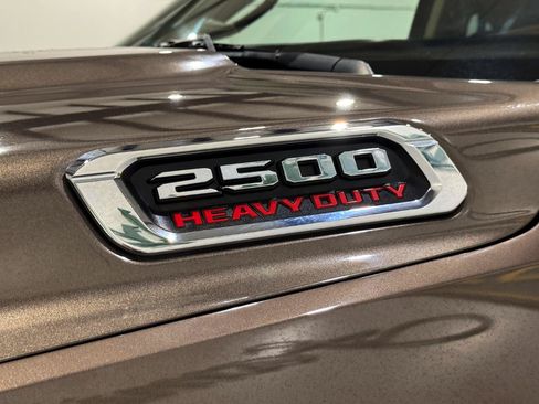 Used 2020 RAM 2500 Limited AWD/4WD image 57