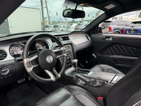 Used 2011 Ford Mustang Premium w/ 202A Rapid Spec Order Code RWD image 18