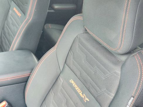 Used 2022 Nissan Frontier Pro-X image 16