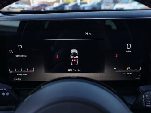 New 2025 Nissan Kicks SR image 28