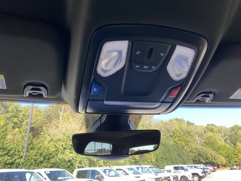 Used 2024 RAM 3500 Big Horn image 30