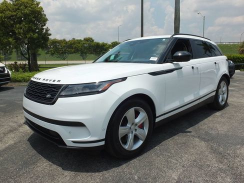 Used 2025 Land Rover Range Rover Velar S AWD/4WD image 15
