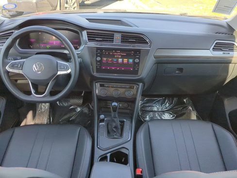 Used 2024 Volkswagen Tiguan Wolfsburg Edition image 15