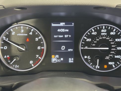 New 2025 Subaru Crosstrek 2.0i Premium image 31