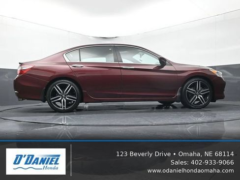 Used 2016 Honda Accord Sport image 13