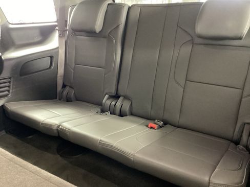 Used 2016 GMC Yukon Denali w/ Open Road Package AWD/4WD image 15