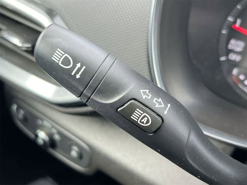 Used 2022 Chevrolet TrailBlazer LT image 26