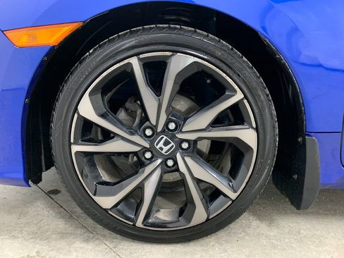 Used 2020 Honda Civic Sport image 2