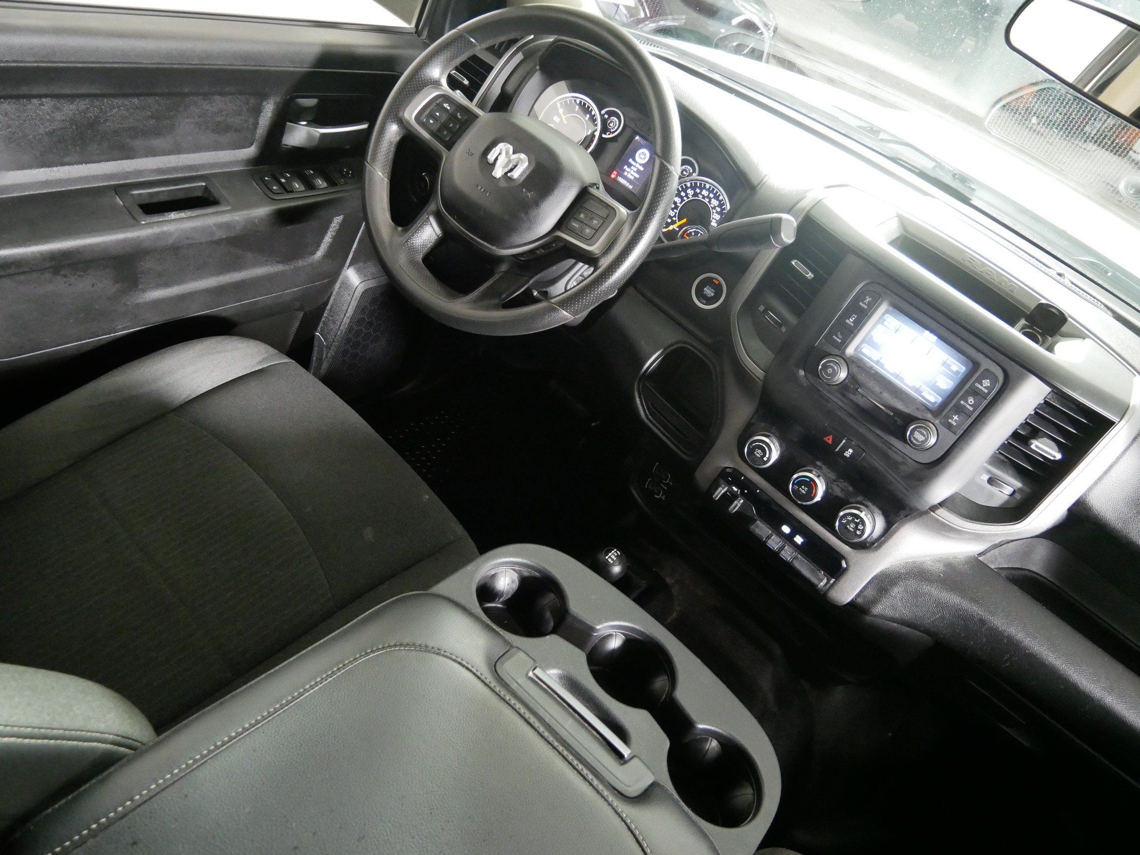 Used 2019 RAM 2500 Tradesman AWD/4WD image 9