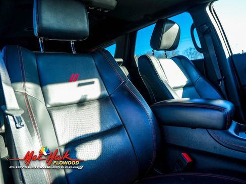 Used 2024 Dodge Durango GT image 11