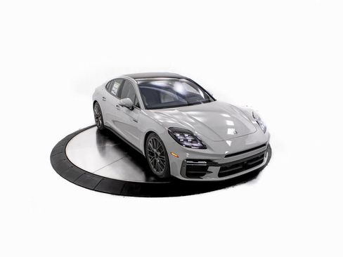 New 2026 Porsche Panamera Turbo S image 37