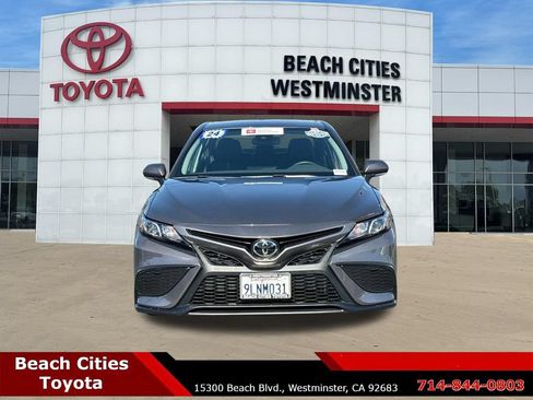 Certified 2024 Toyota Camry SE w/ Convenience Package FWD image 4