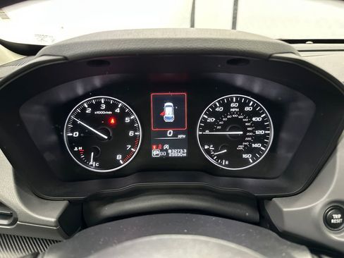 Used 2024 Subaru Crosstrek 2.0i Premium AWD/4WD image 26