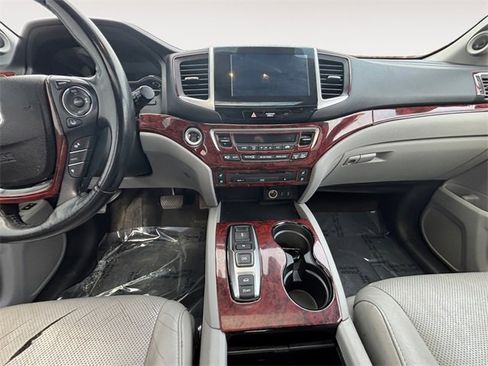 Used 2016 Honda Pilot Elite image 11