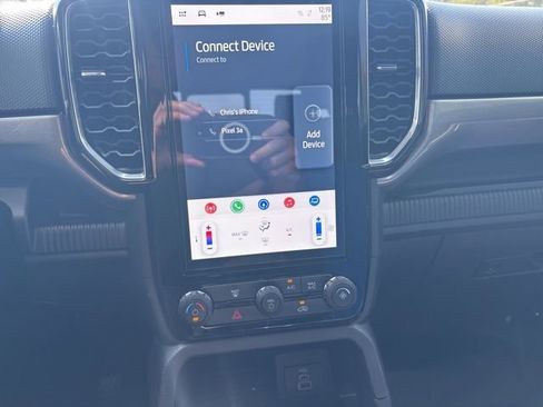 Used 2025 Ford Ranger XLT w/ FX4 Off-Road Package image 16