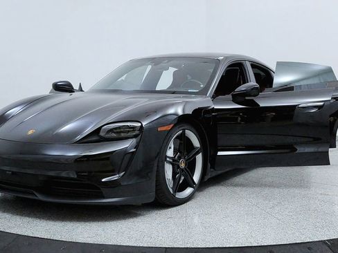 Used 2020 Porsche Taycan 4S w/ Premium Package image 9