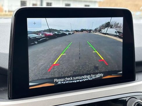 Used 2020 Ford Escape SE image 5