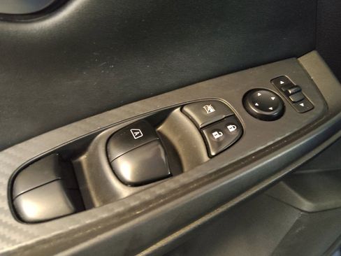 Used 2023 Nissan Sentra SV FWD image 27