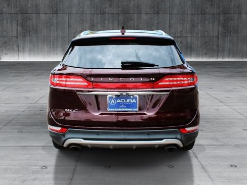 Used 2019 Lincoln MKC Select w/ Select Plus Package FWD image 4