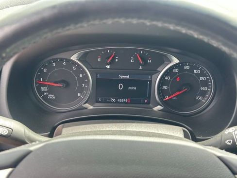 Certified 2024 GMC Terrain SLT image 7