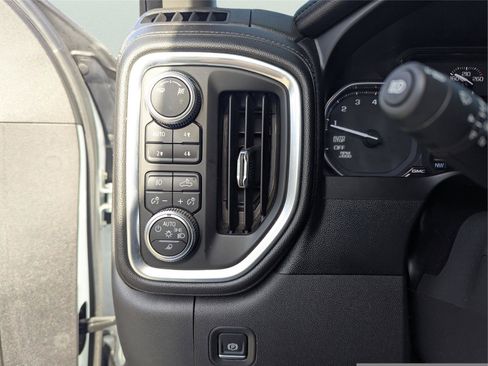 Used 2019 GMC Sierra 1500 SLT w/ SLT Premium Plus Package image 23