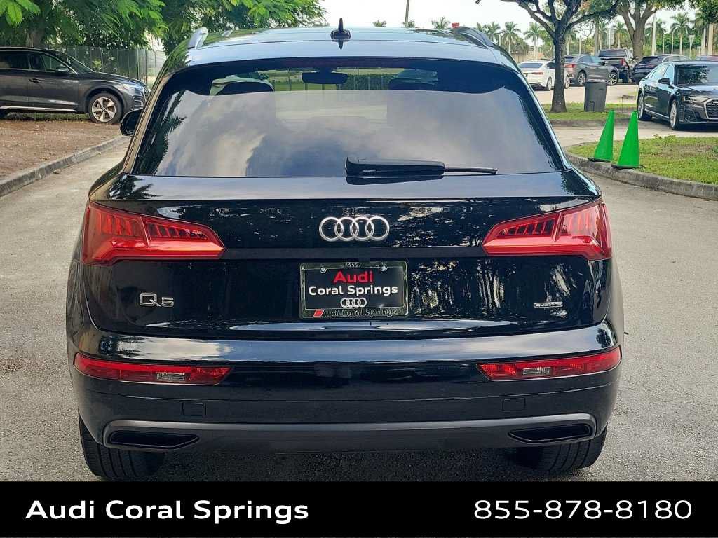 Used 2020 Audi Q5 2.0T Premium w/ Titanium Sport Package AWD/4WD image 13