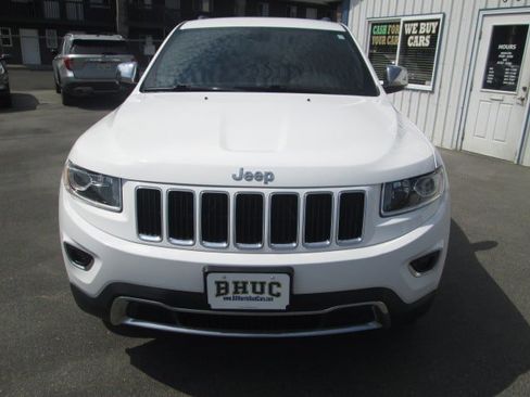 Used 2015 Jeep Grand Cherokee Limited w/ Trailer Tow Group IV image 2