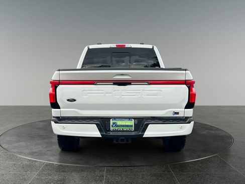 Used 2023 Ford F150 Lightning Platinum AWD/4WD image 9