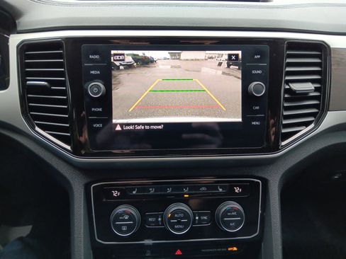 Used 2023 Volkswagen Atlas SE image 14