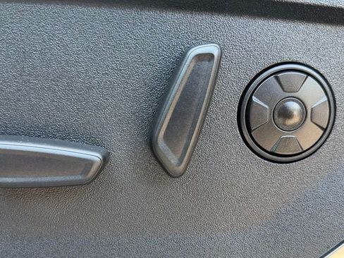 Used 2026 Ford F250 Platinum AWD/4WD image 18