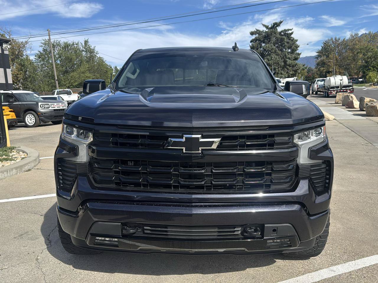 Used 2023 Chevrolet Silverado 1500 RST w/ RST All Star Premium Package AWD/4WD image 2