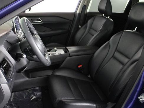 Certified 2021 Nissan Rogue SV w/ Premium Package FWD image 21